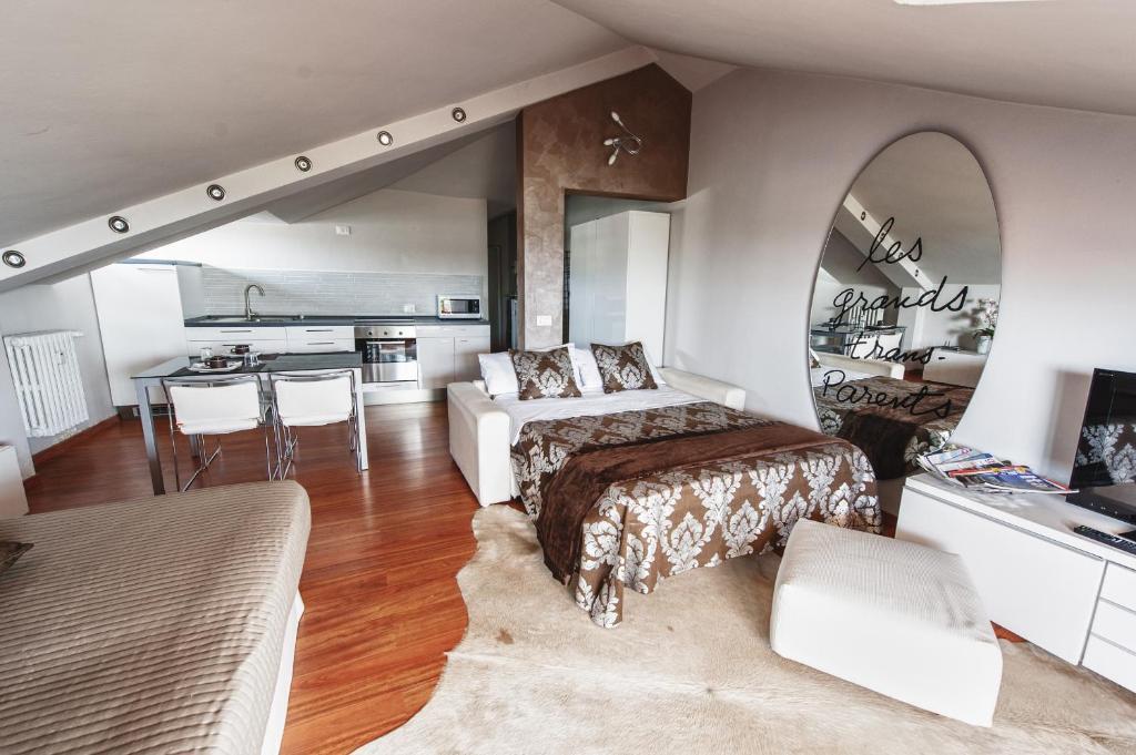 Cute & Cozy Terrace Apartment แบร์กาโม ห้อง รูปภาพ