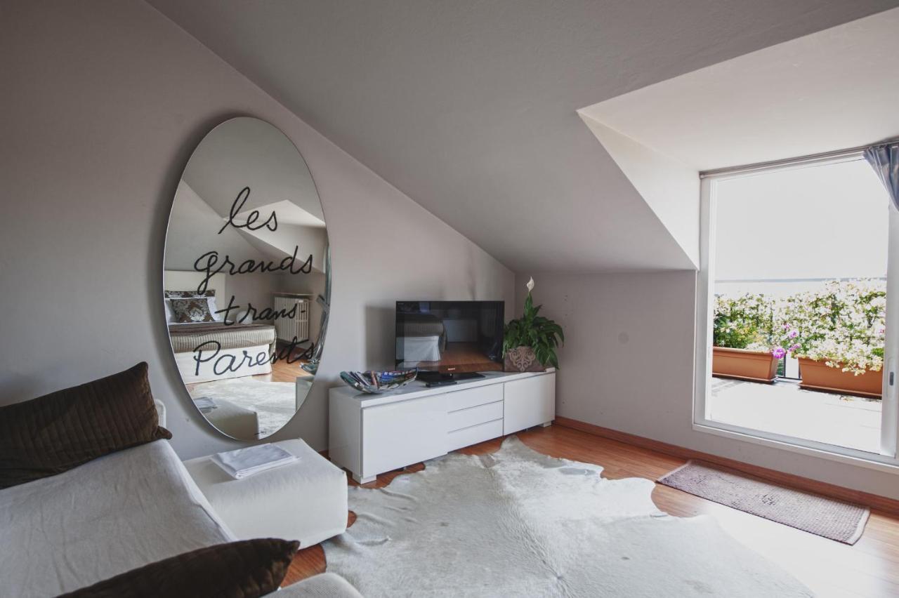 Cute & Cozy Terrace Apartment แบร์กาโม ห้อง รูปภาพ